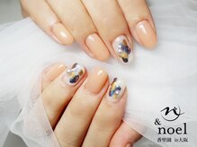 ノエル(Noel)/シンプルベージュ×インクネイル