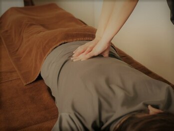 ルーチェ(LUCE)の写真/ボキボキしない全身矯正で歪みを整え、肩こりや腰痛などの痛みを改善♪