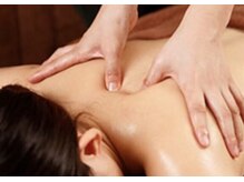 ひまわり リラクゼーションの雰囲気(一人一人状態に合わせて圧を調整し施術していきます!)