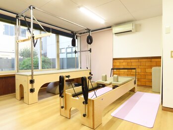 エミ(EMI)/スタジオ風景