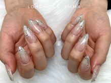 ロングネイルズ エマ(LongNails-Emma)/アクリル持ち込みゴージャス