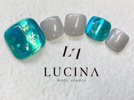 LU-170 うるうるブルー氷ネイル