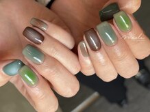 ミエレ(miele)/秋カラーチークネイルデザイン