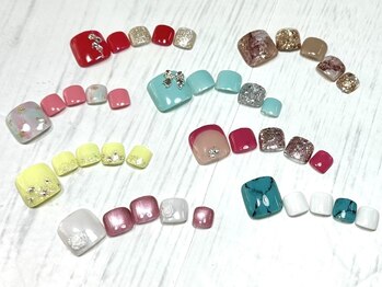 爪キラの写真/【フット定額★シンプル¥5500/デザイン¥6050～】フットバス&丁寧ケア込★大人可愛いデザイン多数ご用意！