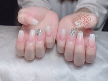 ウメネイルスタジオ(UME NAIL STUDIO)/題長さだしやり放題×つけ放
