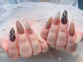 ラッキー(Lucky)/長さ出しネイル