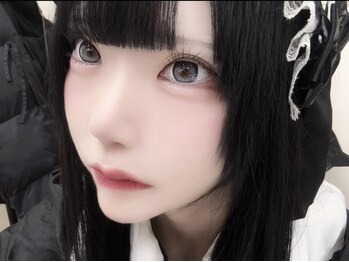 ムーンドールアイ(MoonDollEye)/自まつ毛派に人気◎パリジェンヌ