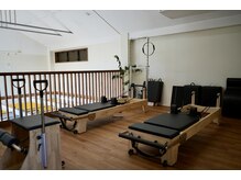 ホトリジム 南草津店(HOTORI GYM)の雰囲気(2階/ピラティスエリア)
