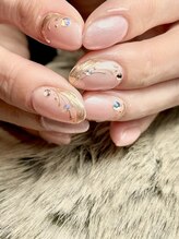 アクシア(Axia)/上品メタリックアート