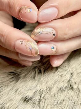 アクシア(Axia)/上品メタリックアート