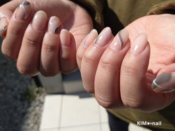ケイアイエムネイル(KIM nail)/