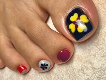 オーラリー ネイル アート メゾン(ORRERY nail art maison)/フット / レトロフラワー