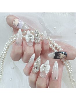 ヨシネイル 池袋西口店(Y.S NAIL)の写真/もはや顕微鏡レベル!?の職人技で、ため息がでるほど★高技術のスタッフ在籍！持ち込みも圧倒的再現度！