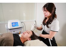 アメリ(Ameri)の雰囲気（今話題のプラズマで頭皮に直接アプローチ[育毛促進/プラズマ]）