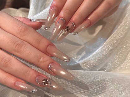 ヨーリ(YooLi)の写真