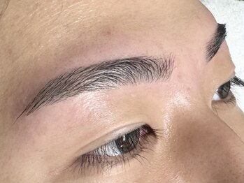 アールプラス 新宿(ar+)/眉毛ワックス　担当:Fukamachi