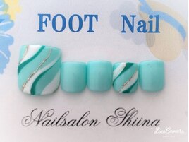 フットネイル8000円