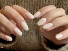 クラッシー(Classy)/ホワイトワンカラー！