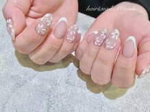 マニッシュ(Manish)/白フレンチ/フラワー/ブライダル