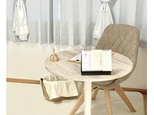 ハーブピーリング前カウンセリングはこちらでお話をうかがいます