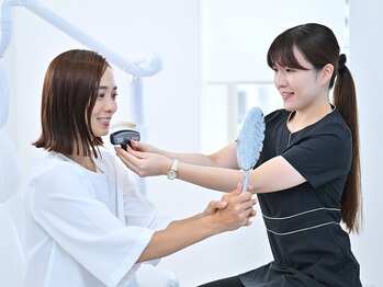 ホワイトニングカフェ 豊中店(WhiteningCafe)/☆施術後にも歯のトーンチェック