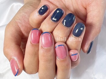 ネイルリブラ(Nail Libra)/アシンメトリーネイル