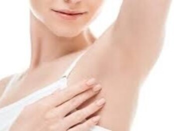 エステティックアンドネイル ローズ(ESTHETIC&NAIL Rose)の写真/【期間限定コースご用意◎】今なら全身脱毛コースがお得に！生コラーゲンたっぷりの施術で潤い肌を実現…♪