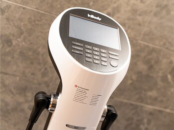 ラグジュアリージムヨコハマ 関内店(LUXURY GYM YOKOHAMA)/体組成計で体型管理