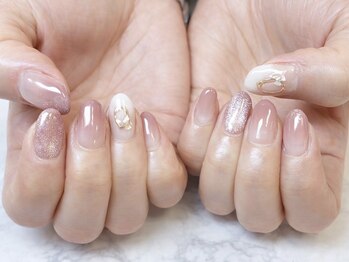 ネイルサロンジンジャー(Ginger)の写真/【銀座駅近】50種類から選べる定額デザイン￥6480◎パラジェル/バイオ/カルジェル追加料金不要♪駅近すぐ！