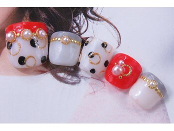 ナナズネイル 西小倉店(NANA's Nail)/トレンドを爪先から♪