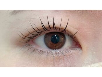 ライラ(Lila)/《マツゲパーマ》