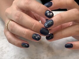 手書きフラワーネイル