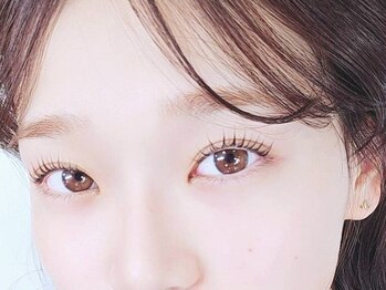 グラジュス(grazus)の写真/【夏目前で印象UP】話題のLED/3D/フラットラッシュ大人気☆アイドル風目元も軽々！魅力的な瞳に♪