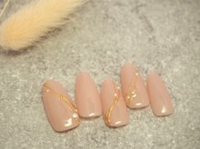 プラス(Plus)/ラインアートネイル