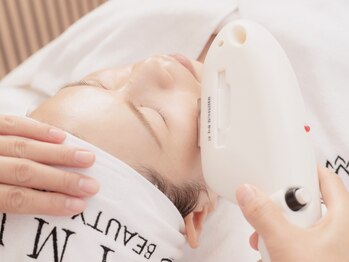 リム(LIMU)の写真/【美白！光フェイシャル】シミ,しわ,毛穴,ニキビ,赤ら顔の改善で、憧れの透き通ったお肌に☆