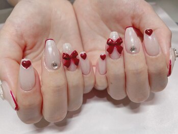 リッチネイル(Rich Nail)/ガーリーなリボンネイル