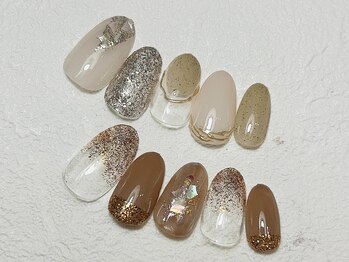 レアナ(LEANA)/8月おすすめデザイン