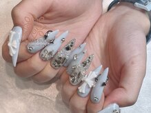 ウメネイルスタジオ(UME NAIL STUDIO)/題長さだしやり放題×つけ放