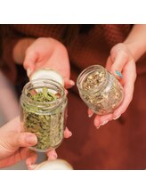 もう蒸されずにはいられない。/手に取って香りをお試しください