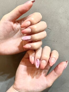 ユニ ビューティー アンド ネイルサロン(uni.Beauty&Nail salon)の写真/【北千住駅にOPEN☆】プライベート空間で、ゆったりとネイルを楽しめます☆ネイル初心者にもおすすめ◎