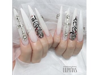 ルピナス(LUPINAS)/十字架ネイル