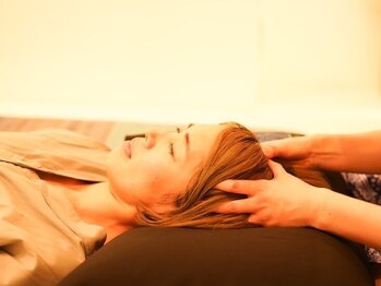 タイ古式マッサージ クワームスック 元町店の写真/眼精疲労、首肩こりや自律神経を整え、免疫力UP!お悩みに合った施術をご提案★仕事帰りの救世主はこちら♪