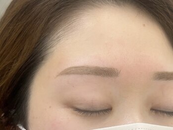 アイ ライク ミー 天神大名店(EYE like me)/【Ayano】アイブロウデザイン