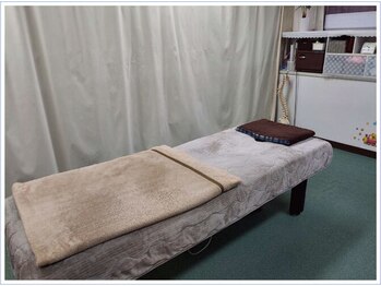 メディカルケア カイロ 南与野の写真/完全貸切のプライベート空間で、どんなお悩みでも丁寧に伺います！経験豊富な院長がしっかりと施術します♪