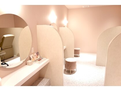 メメ バイ メルク(meme by merc)の写真