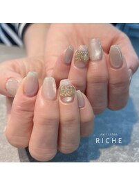 マグネット×goldリングネイル