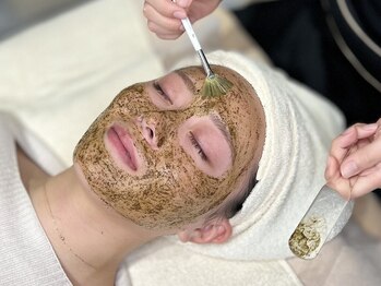 リンフェイス 高松店(LINFACE)の写真/【大人気☆ダウンタイムなしのクリスティーナハーブピーリング！】結果重視のサロンだからこその満足度◎