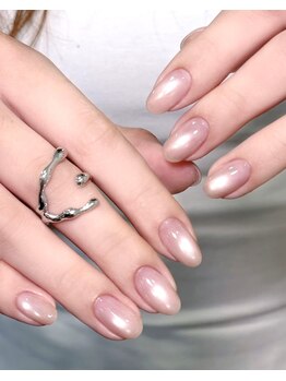 Shiori Nailsalon　持ち込み・長さだしサロン/マグネットネイル