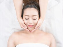 ビューティーフェイス リータ伊丹店/【ザラ付改善】Tゾーン角栓吸引