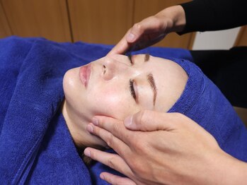 鍼灸整体院アレンジ/美容鍼の効果を高めるマッサージ